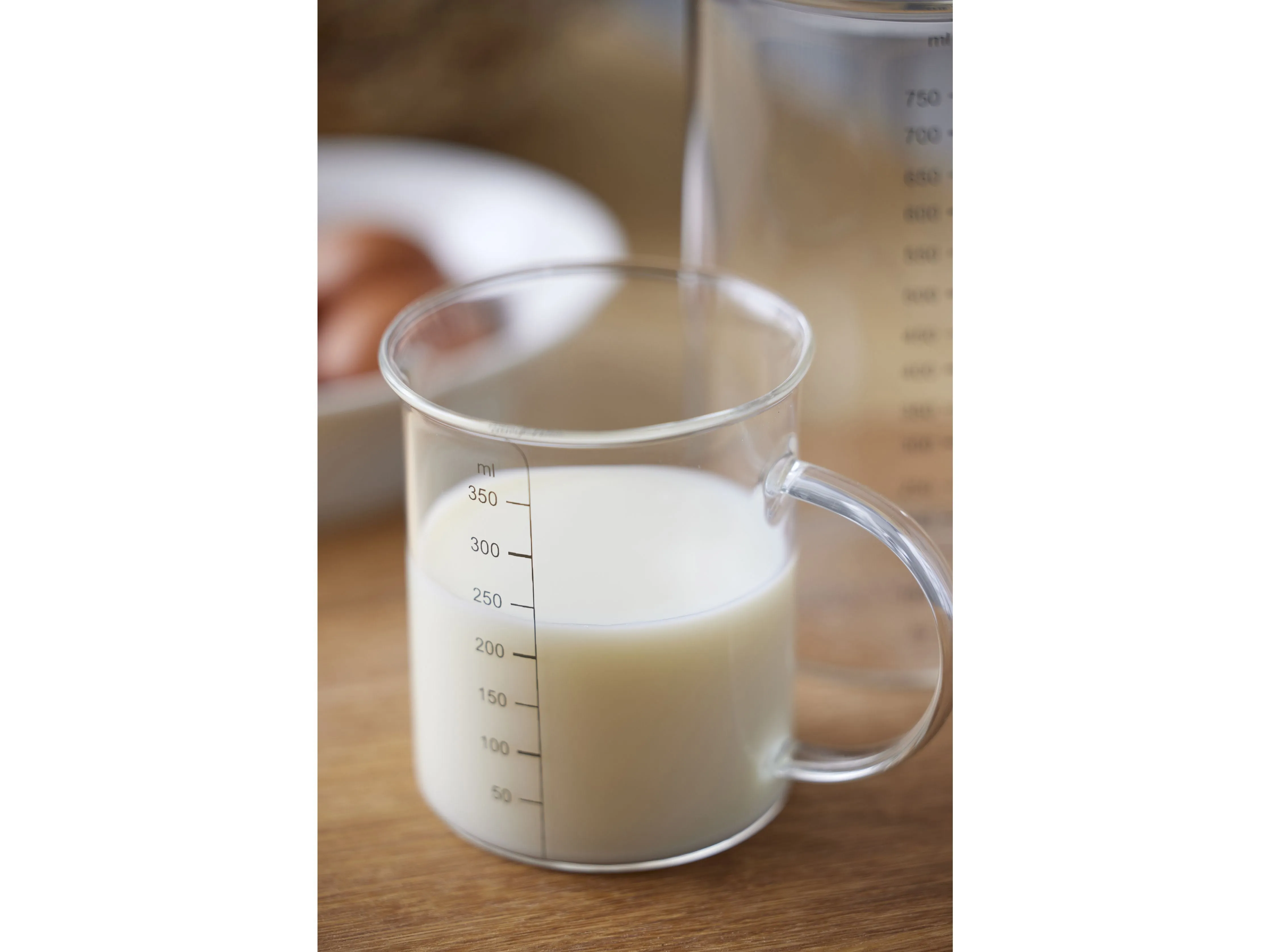 Blomsterbergs Measuring Jug, 750 Ml