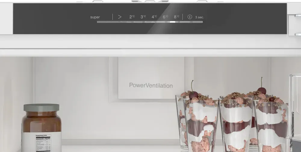 Bosch Series 6 built-in fridge 177.2 x 55.8 cm soft close flat hinge | KIR81ADD0G