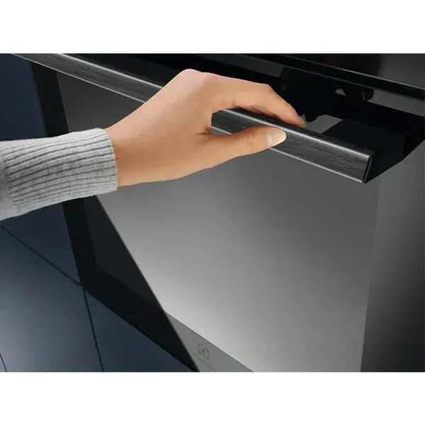 Electrolux Built-In Single Fan Oven | EOD6C46X2