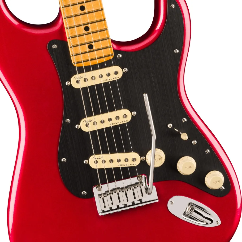 Fender American Ultra II Maple Fingerboard Stratocaster - Sinister Red