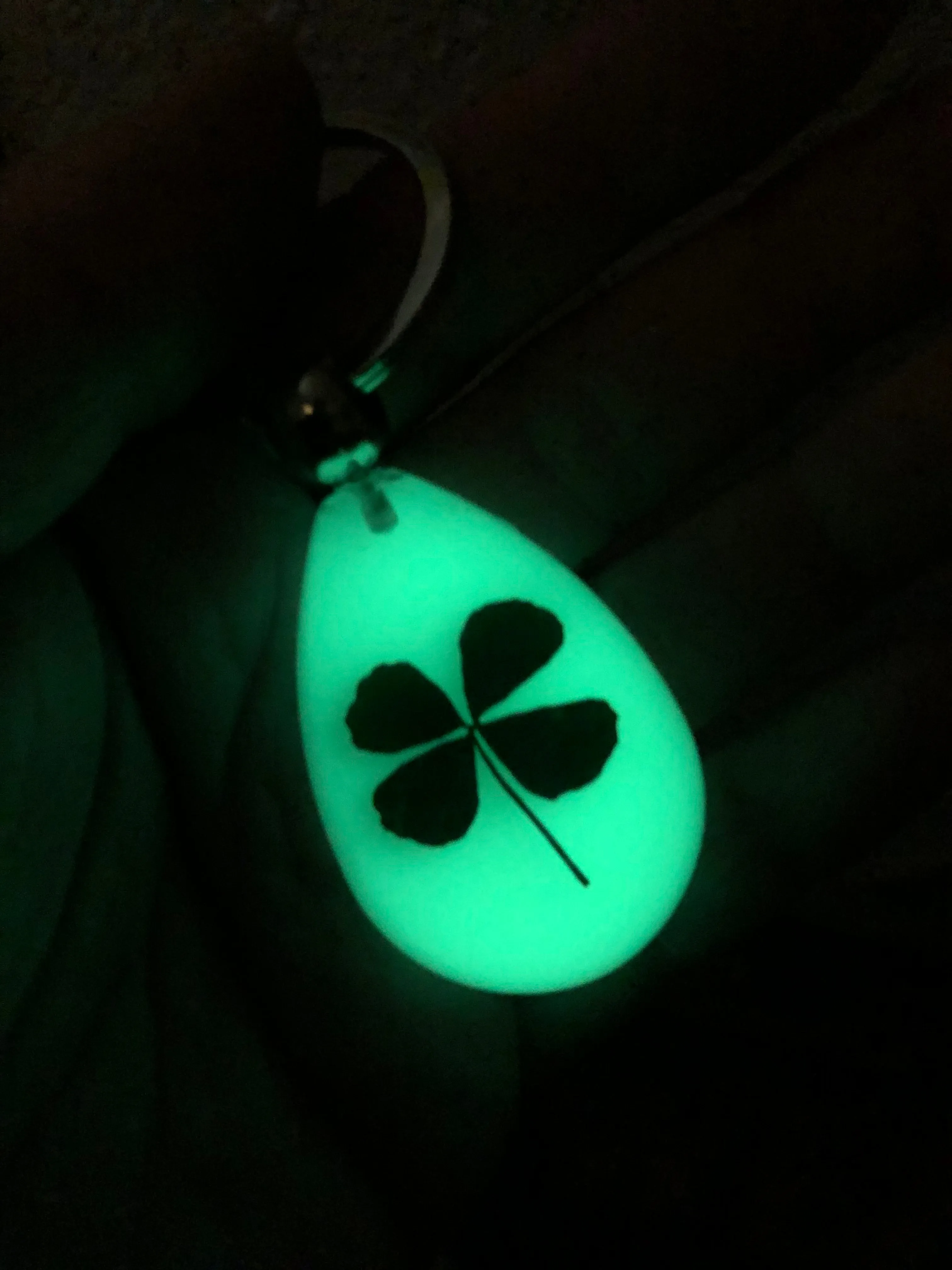 Four Leaf Clover (Glow in the Dark) Keychain