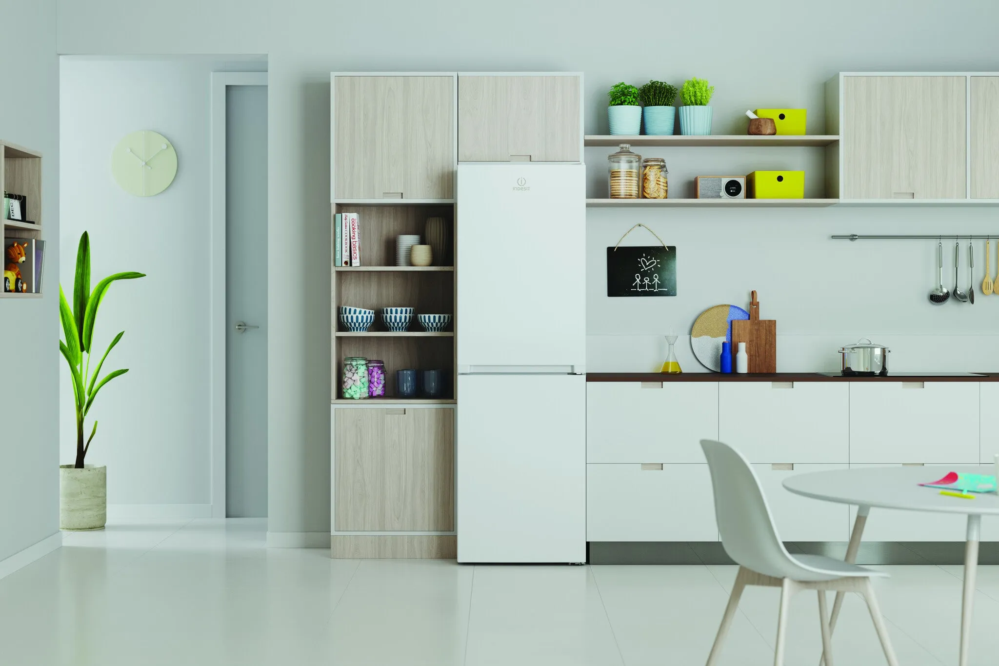 Indesit IBTNF 60182 W UK Freestanding 322L Fridge Freezer - White, E Rated