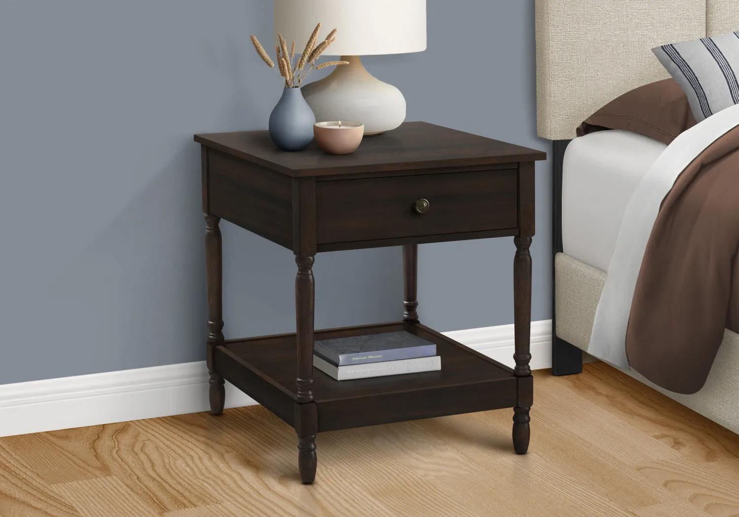Kira Side Table - Walnut