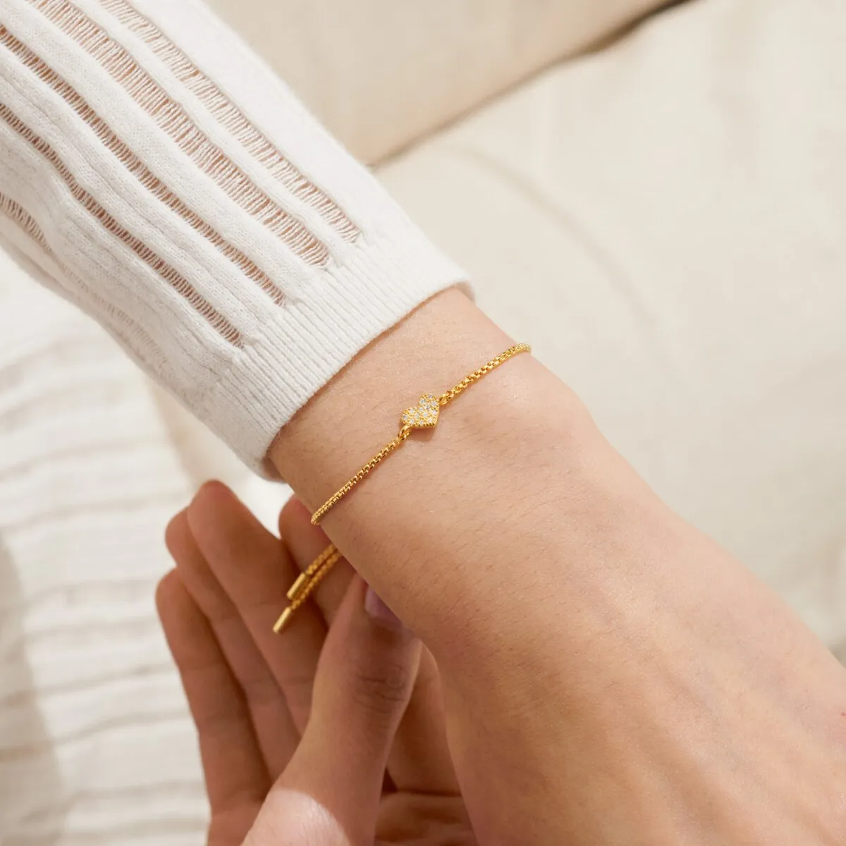 Mini Charms Pav Heart Bracelet | Gold Plated