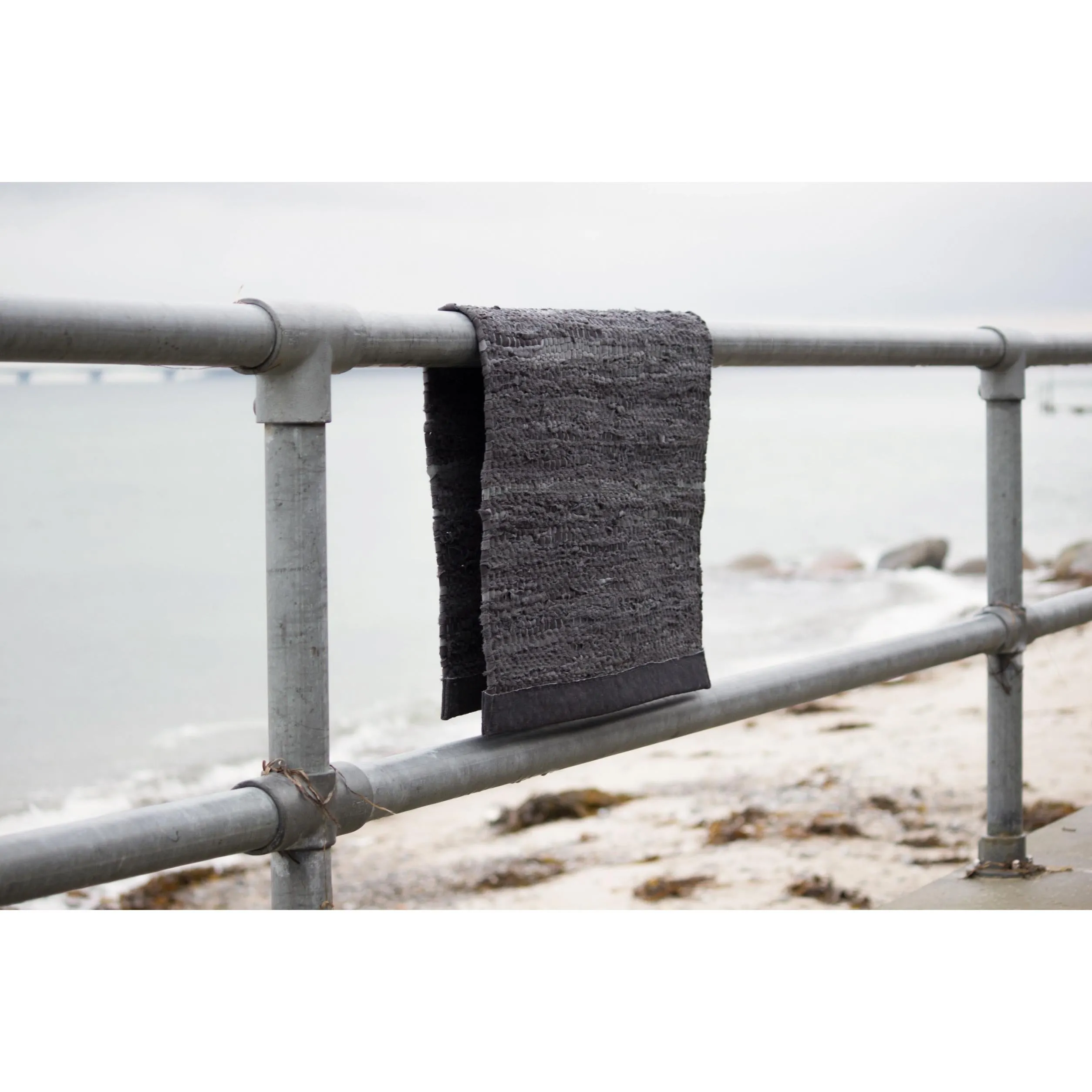 Rug Solid Leather Rug Dark Grey, 65 X 135 Cm